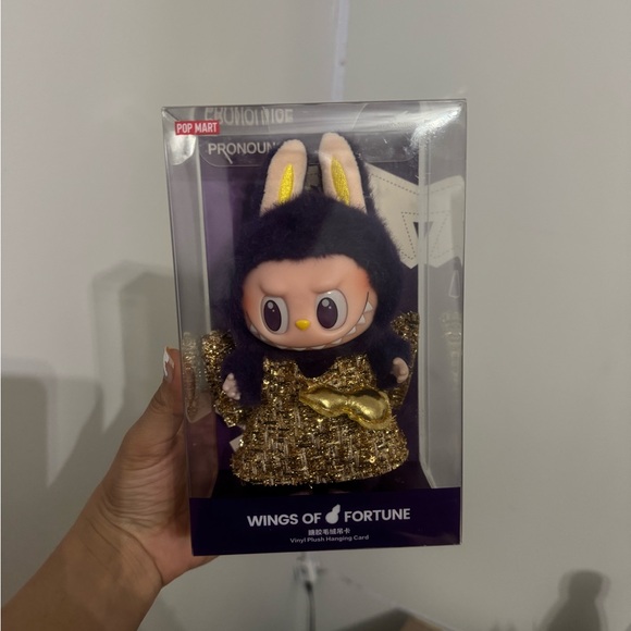 Labubu 🥹💕 - Picture 3 of 3